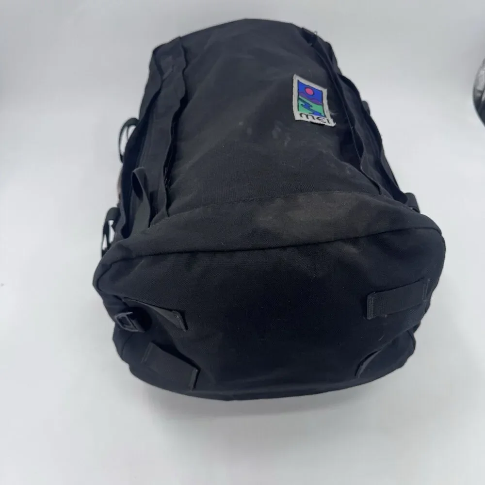 Vintage Mountain Equipment Inc. Convertible Travel Duffle Bag / Backpack USA MEI